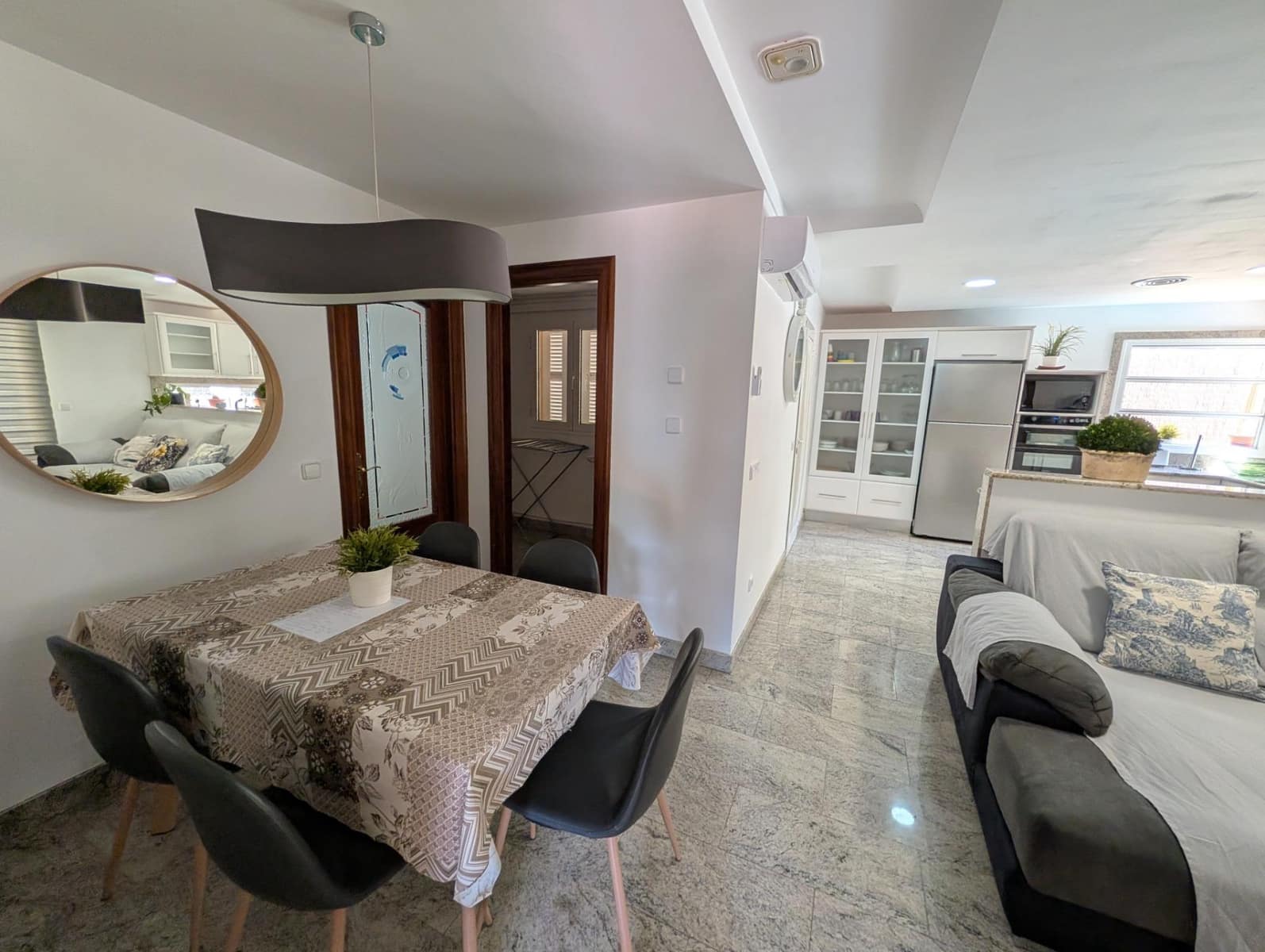 4 soveværelse Villa til salg i Ca'n Picafort med garage - € 1.600.000 (Ref: 9927385)