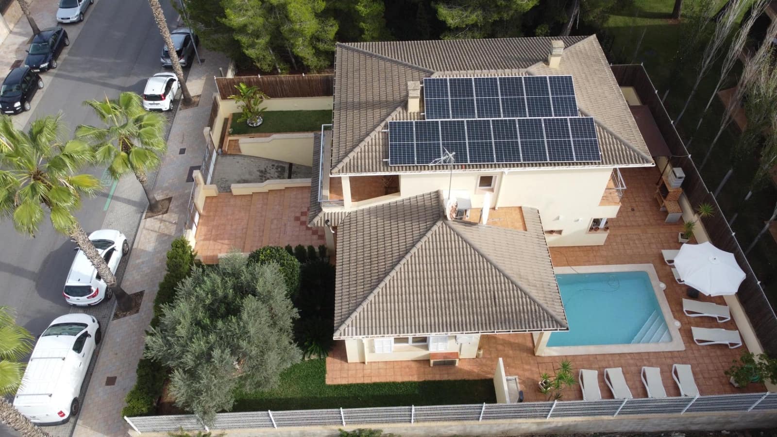 4 bedroom Villa for sale in Ca'n Picafort with garage - € 1,600,000 (Ref: 9927385)