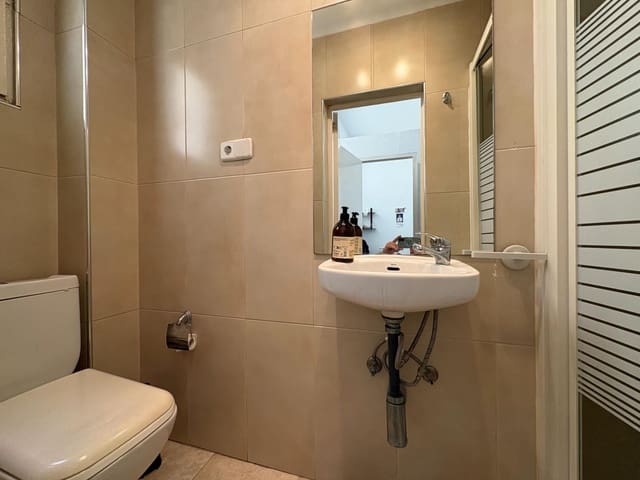 Gewerbe zu vermieten in Santa Catalina, Palma de Mallorca - 860 € (Ref: 9934188)