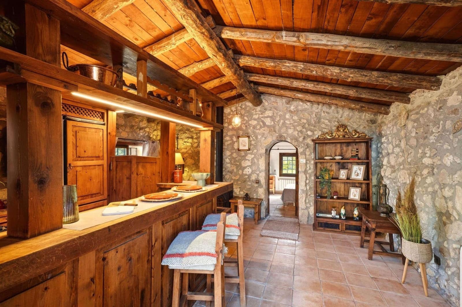 12 bedroom Finca/Country House for sale in Llubi with pool - € 8,500,000 (Ref: 9938158)