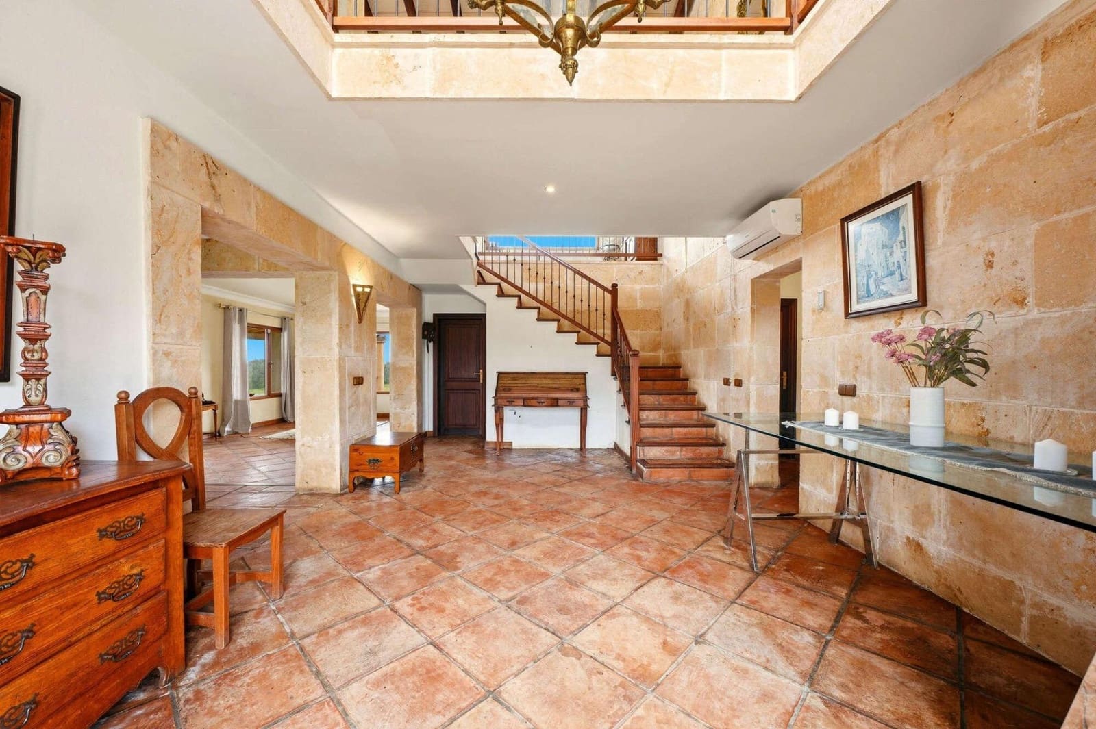 12 bedroom Finca/Country House for sale in Llubi with pool - € 8,500,000 (Ref: 9938158)