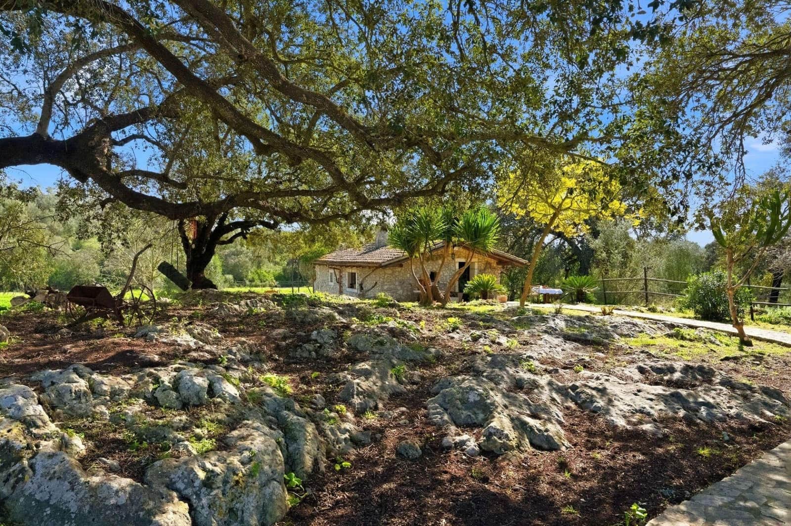 12 bedroom Finca/Country House for sale in Llubi with pool - € 8,500,000 (Ref: 9938158)