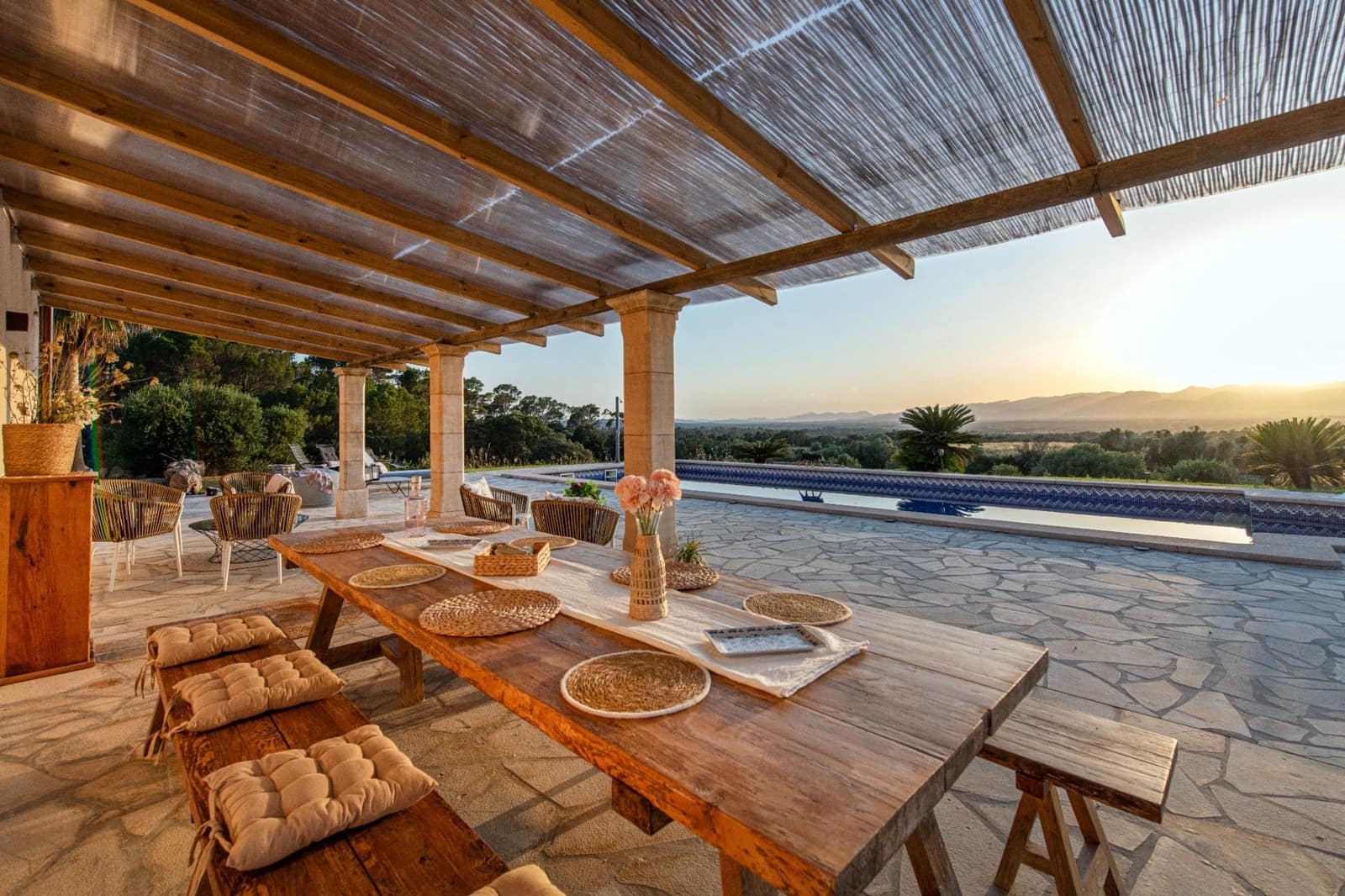 12 bedroom Finca/Country House for sale in Llubi with pool - € 8,500,000 (Ref: 9938158)