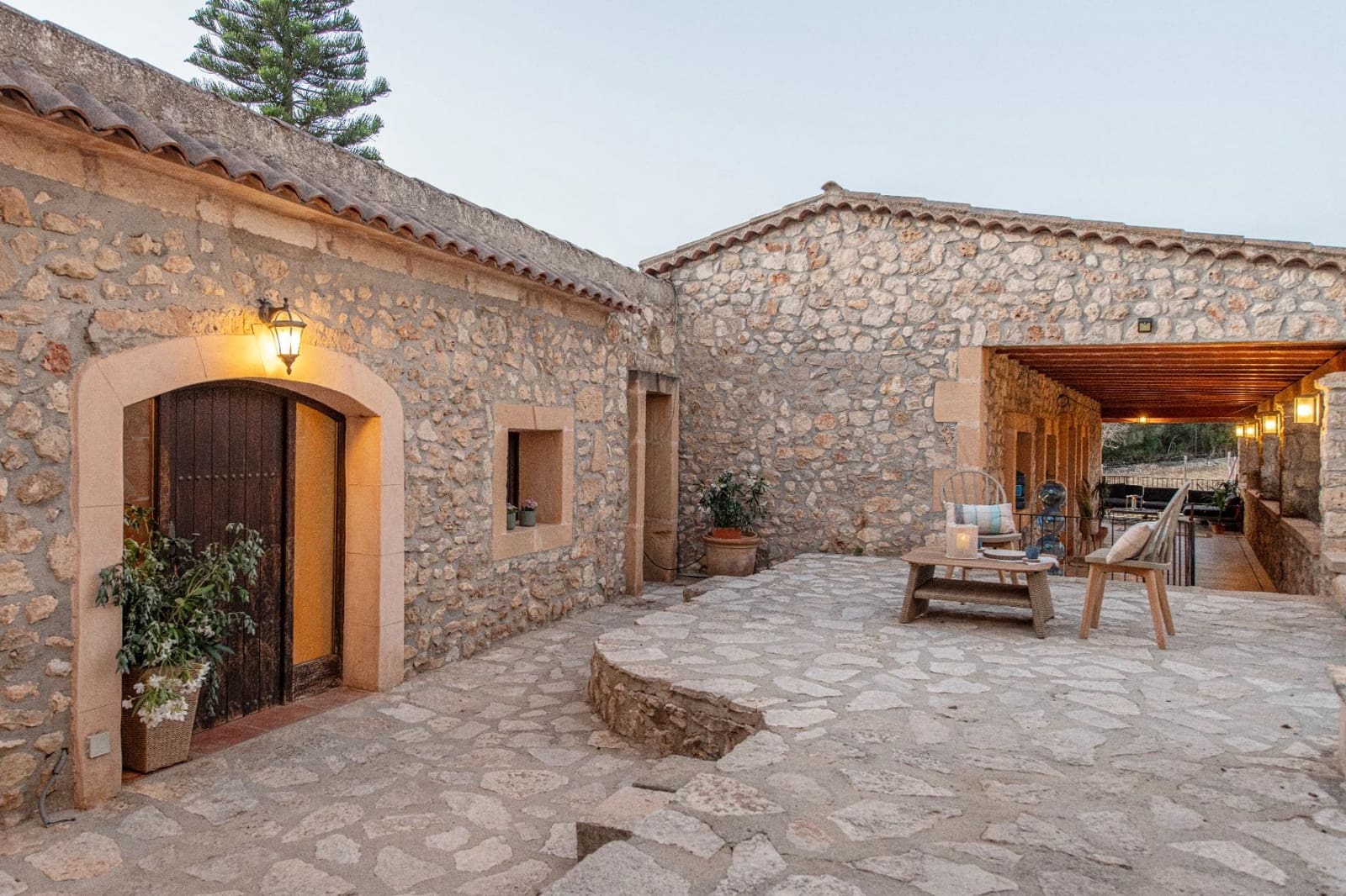 12 bedroom Finca/Country House for sale in Llubi with pool - € 8,500,000 (Ref: 9938158)