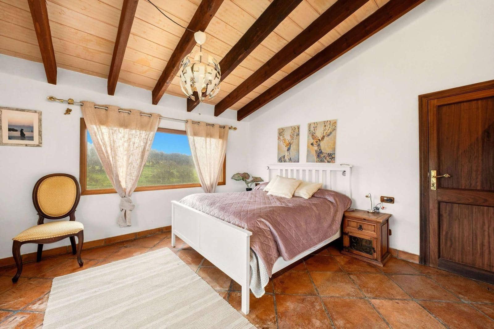 7 soveværelse Finca/Landehus til salg i Llubi med swimmingpool - € 5.500.000 (Ref: 9945702)