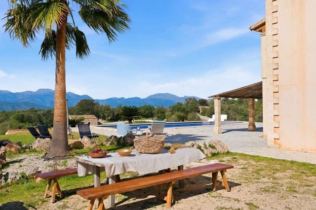5 soveværelse Finca/Landehus til salg i Llubí med swimmingpool - € 3.400.000 (Ref: 9945703)