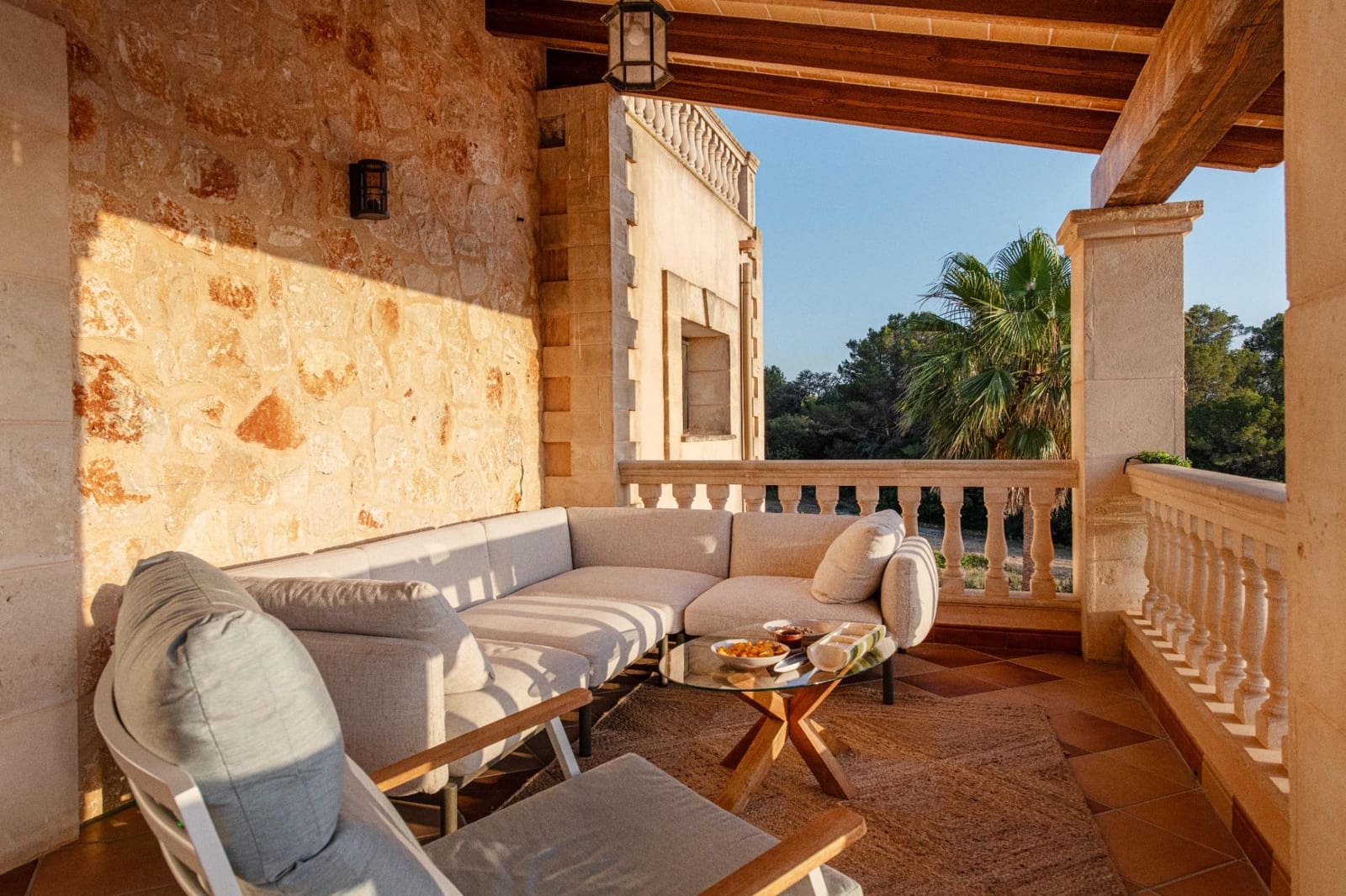 5 soveværelse Finca/Landehus til salg i Llubi med swimmingpool - € 3.400.000 (Ref: 9945703)