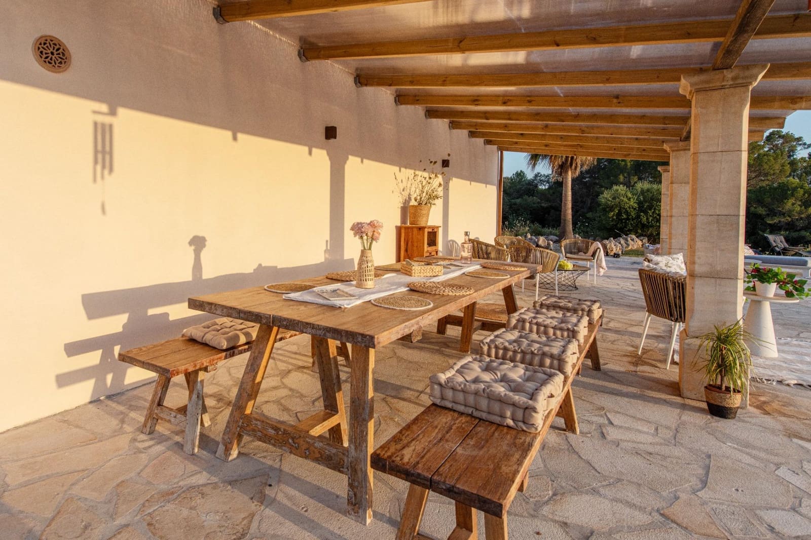 5 soveværelse Finca/Landehus til salg i Llubi med swimmingpool - € 3.400.000 (Ref: 9945703)