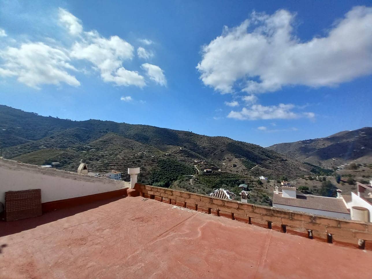3 bedroom Townhouse for sale in VélezMálaga € 53,000 (Ref 7835594)