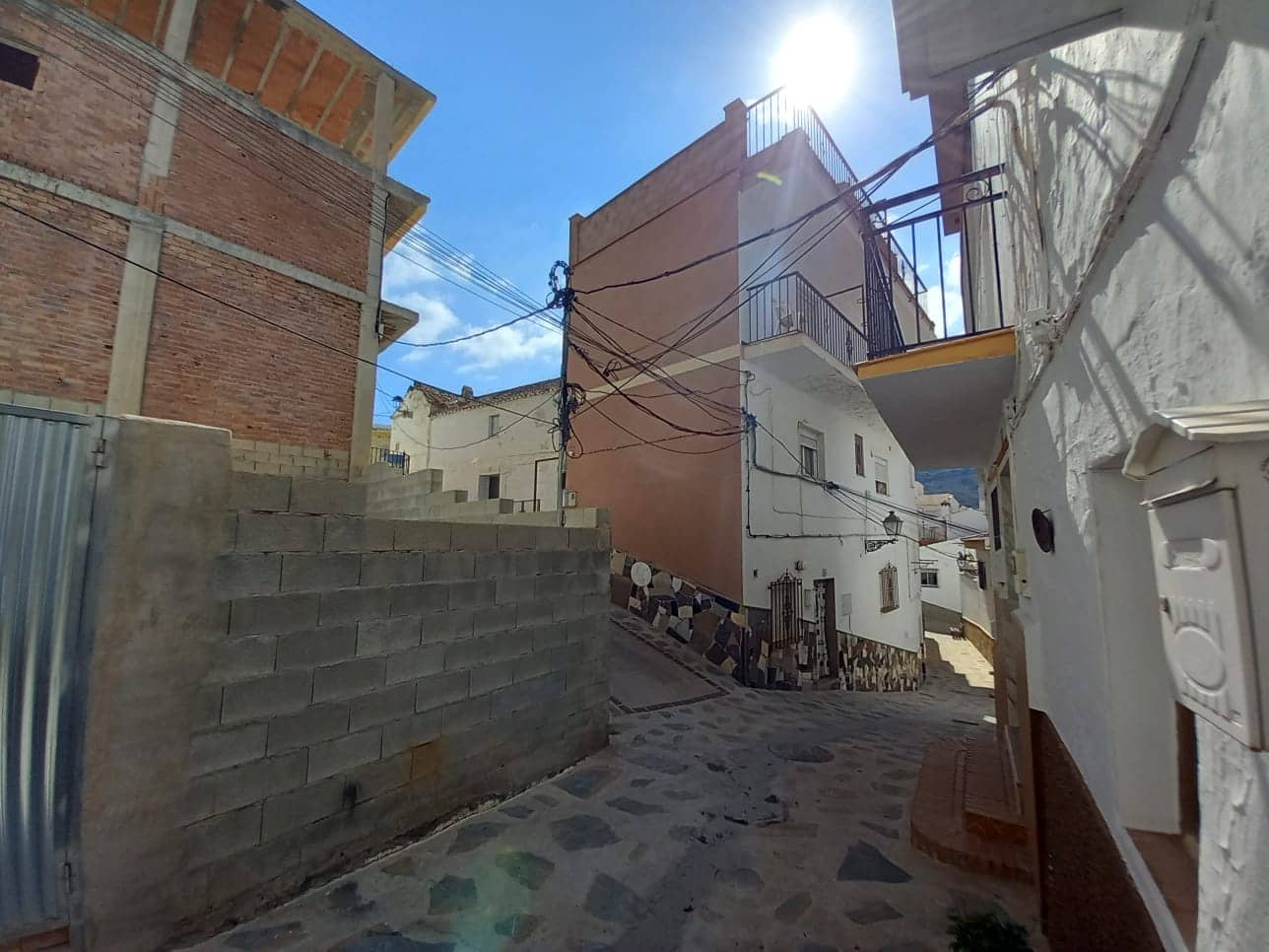 3 bedroom Townhouse for sale in VélezMálaga € 53,000 (Ref 7835594)