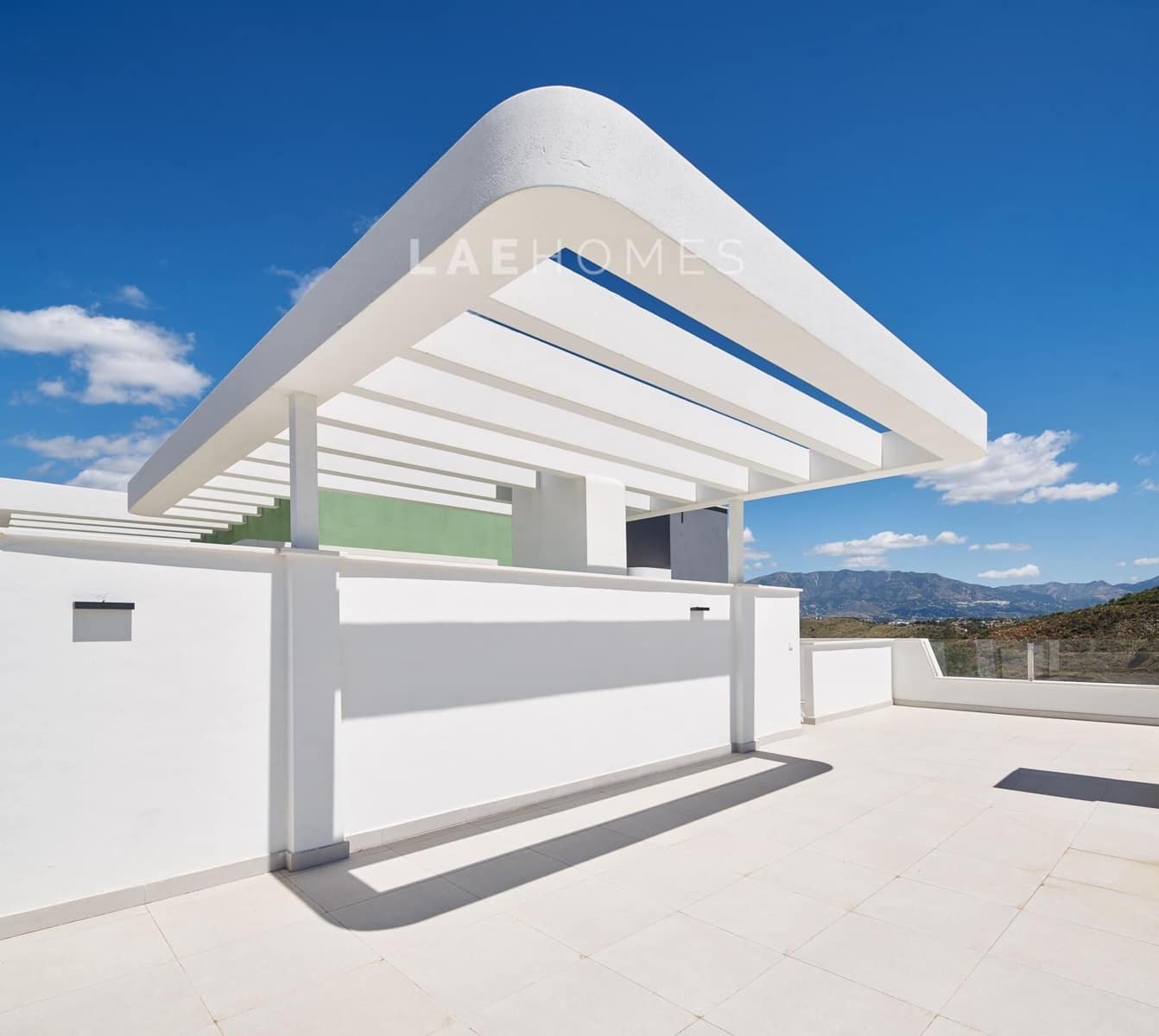 3 sypialnia Apartament na sprzedaż w La Cala de Mijas z basenem garażem - 595 000 € (Ref: 10180864)