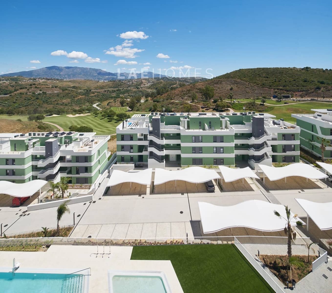3 sypialnia Apartament na sprzedaż w La Cala de Mijas z basenem garażem - 595 000 € (Ref: 10180864)