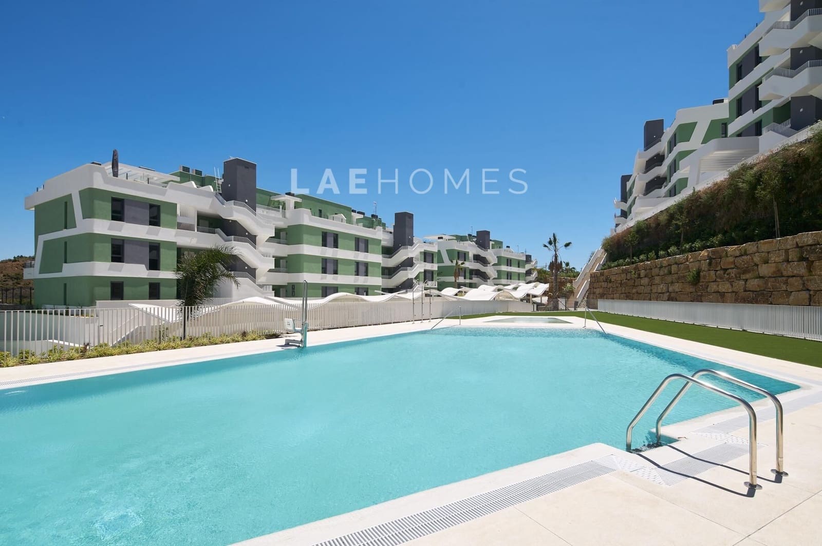 3 sypialnia Apartament na sprzedaż w La Cala de Mijas z basenem garażem - 595 000 € (Ref: 10180864)