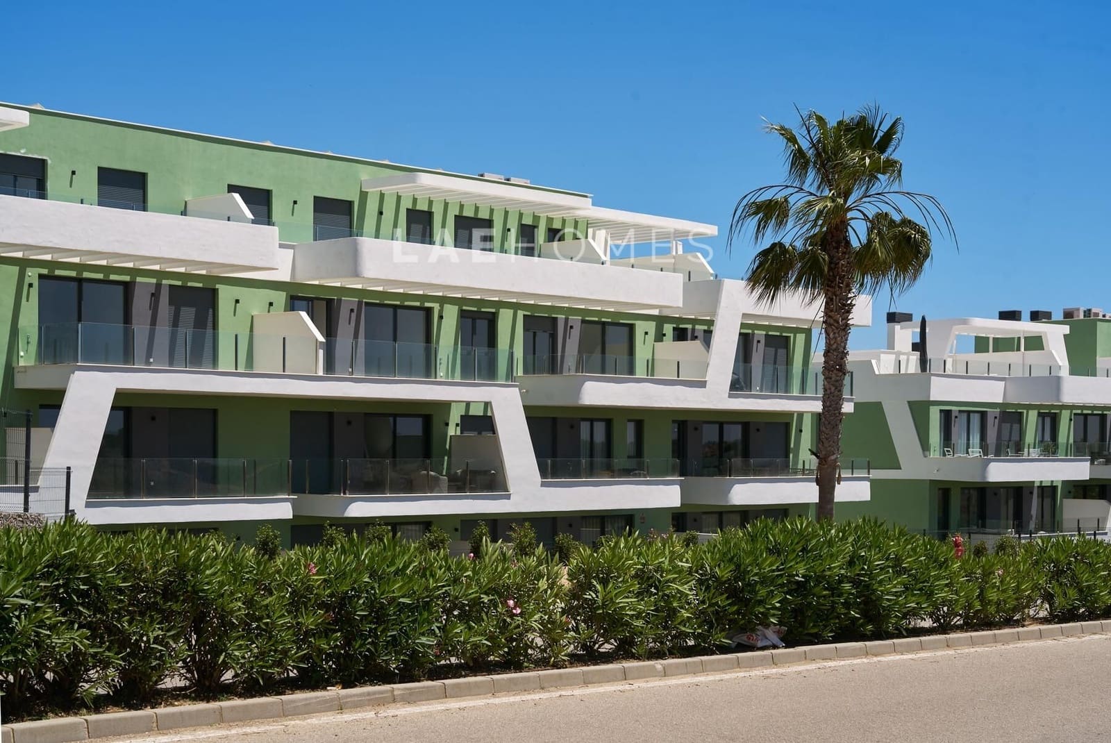3 sypialnia Apartament na sprzedaż w La Cala de Mijas z basenem garażem - 595 000 € (Ref: 10180864)