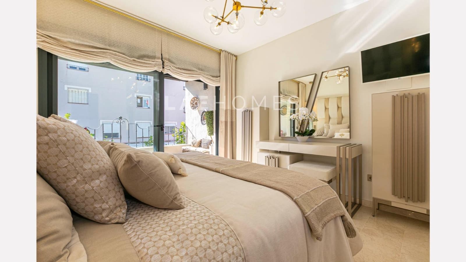 3 bedroom Penthouse for sale in Marbella with garage - € 1,295,000 (Ref: 10180873)