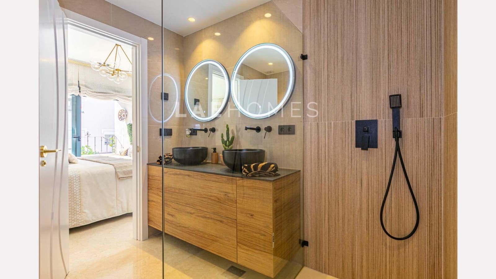 3 bedroom Penthouse for sale in Marbella with garage - € 1,295,000 (Ref: 10180873)