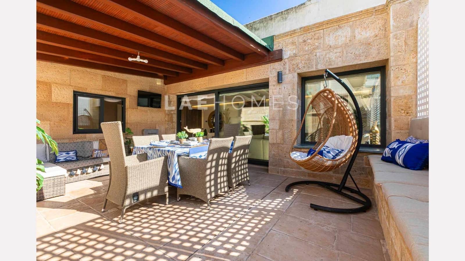 3 bedroom Penthouse for sale in Marbella with garage - € 1,295,000 (Ref: 10180873)