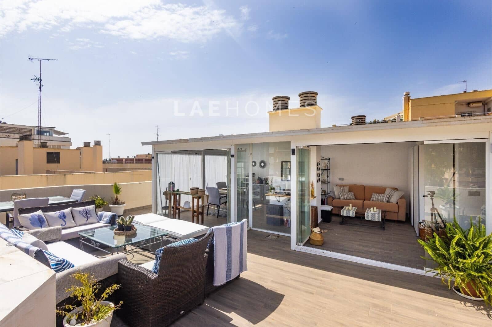 Ático de 2 habitaciones en Marbella en venta con garaje - 595.000 € (Ref: 10180875)