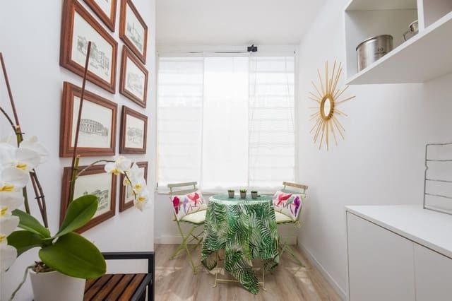 Ático de 2 habitaciones en Marbella en venta con garaje - 595.000 € (Ref: 10180875)