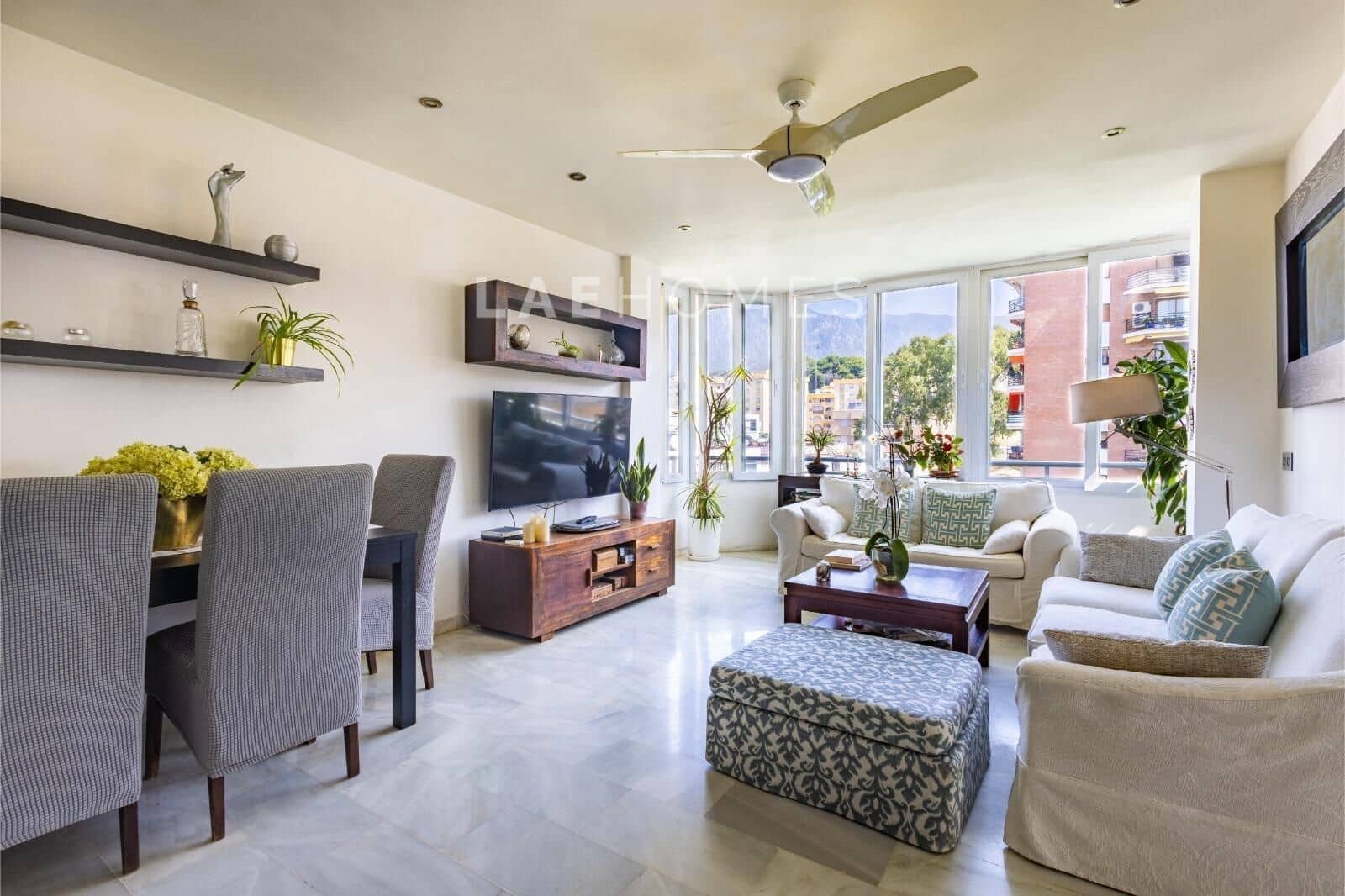 Ático de 2 habitaciones en Marbella en venta con garaje - 595.000 € (Ref: 10180875)