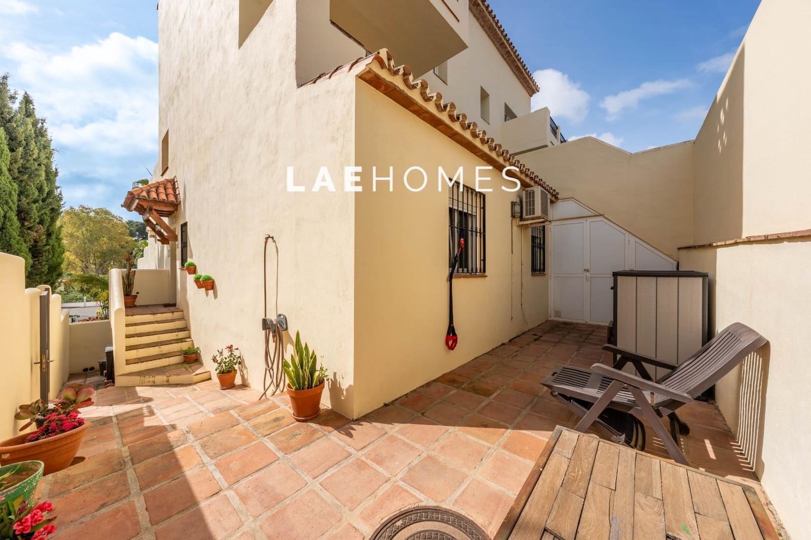 2 makuuhuone Huoneisto myytävänä paikassa Nueva Andalucia mukana uima-altaan - 399 000 € (Ref: 10180878)