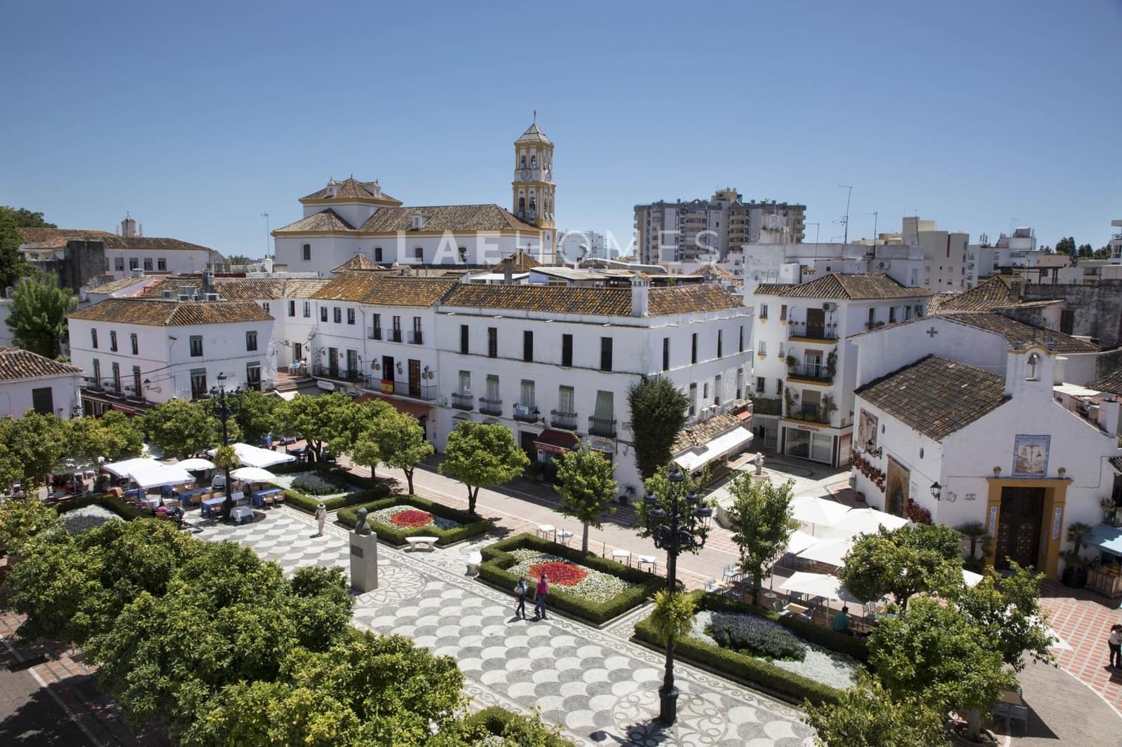 2 soveværelse Lejlighed til salg i Marbella med swimmingpool garage - € 840.000 (Ref: 10180879)