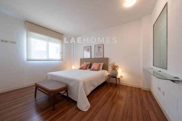 2 chambre Appartement à vendre à Playa Bajadilla - Puertos, Marbella avec garage - 720 000 € (Ref: 10180882)