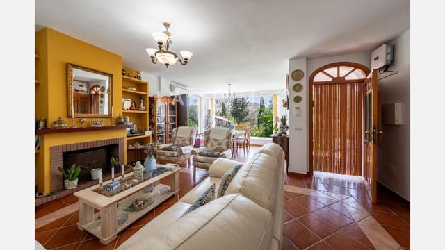 4 soverom Finca/Herregård til salgs i Coín med svømmebasseng garasje - € 498 000 (Ref: 10180883)