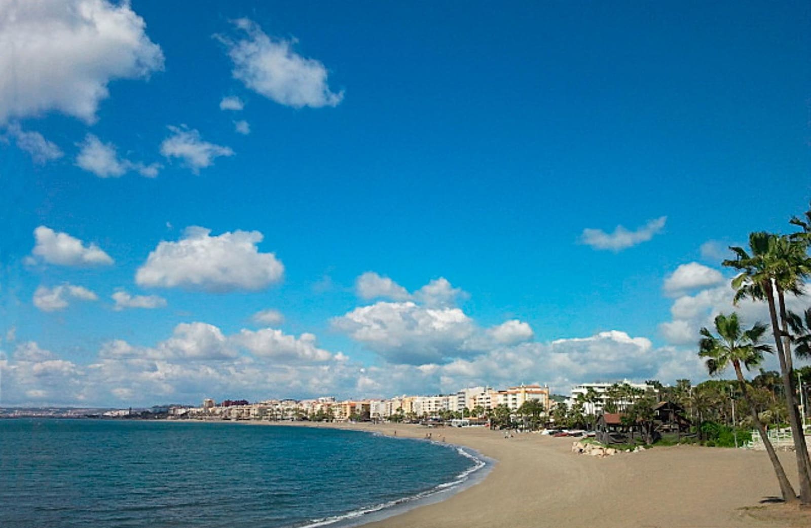 2 sovrum Takvåning till salu i Estepona med pool garage - 360 000 € (Ref: 10185169)