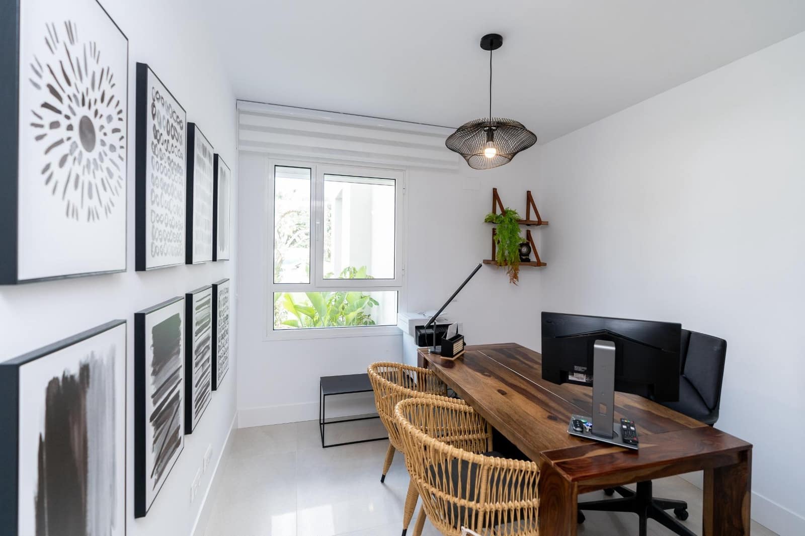 3 chambre Appartement à vendre à San Roque avec piscine garage - 460 000 € (Ref: 10185174)
