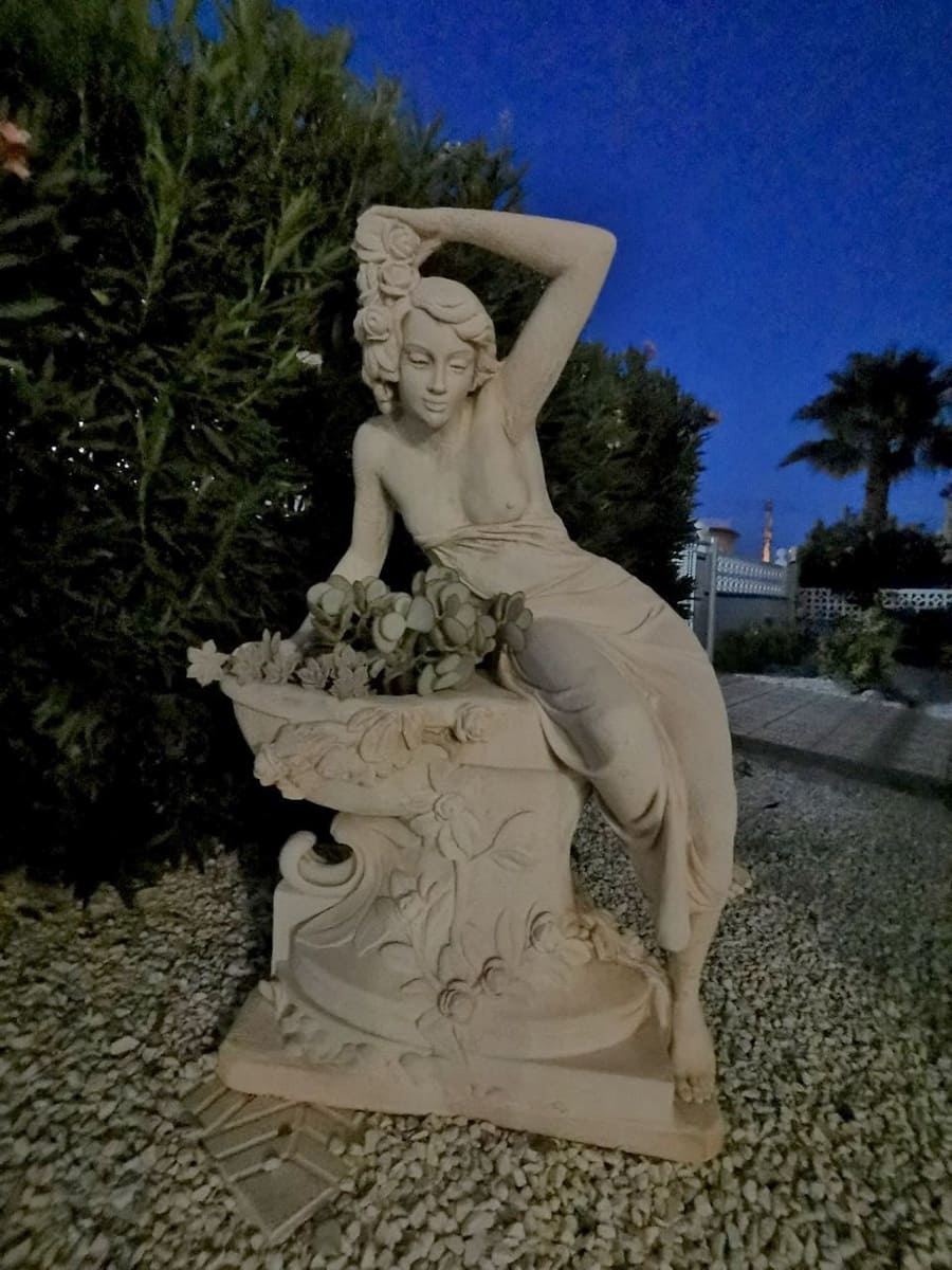 3 bedroom Villa for sale in Villamartin with pool garage - € 455,000 (Ref: 8324467)