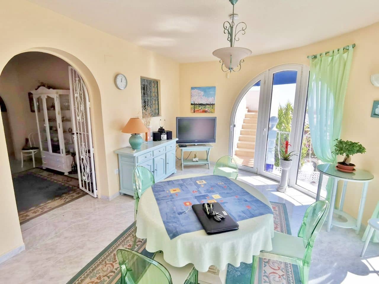 3 bedroom Villa for sale in Villamartin with pool garage - € 455,000 (Ref: 8324467)