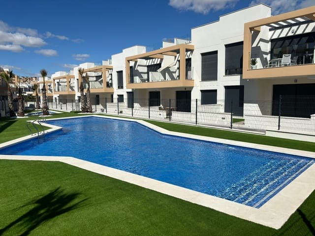 Apartamento de 2 habitaciones en Villamartin, Orihuela en venta con piscina garaje - 254.000 € (Ref: 8564537)