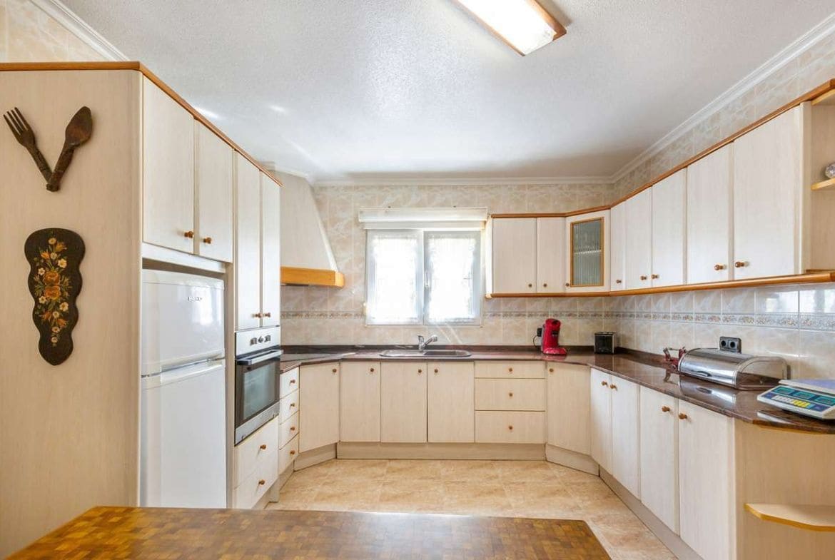 6 soverom Villa til salgs i Cabo Roig med svømmebasseng garasje - € 1 200 000 (Ref: 8685857)