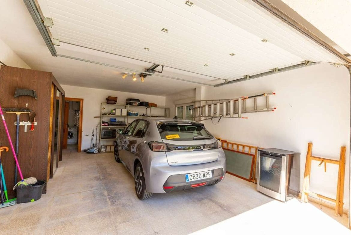 6 soverom Villa til salgs i Cabo Roig med svømmebasseng garasje - € 1 200 000 (Ref: 8685857)