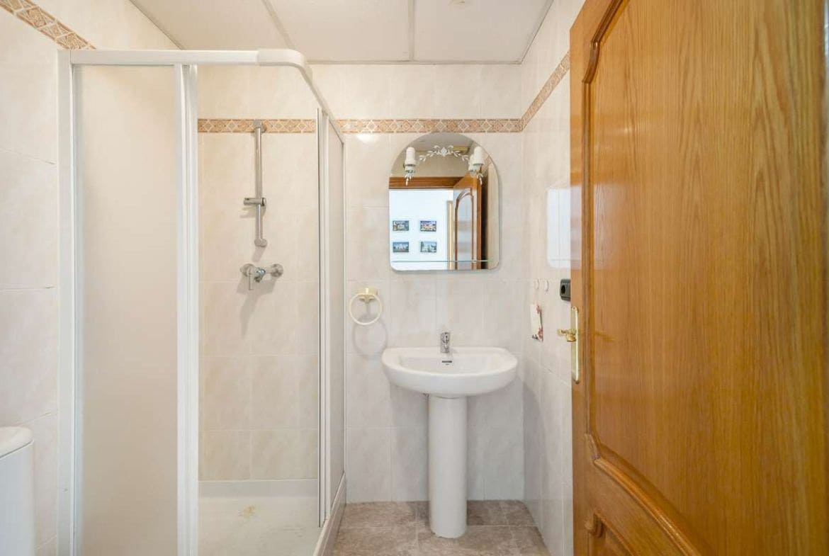 6 soverom Villa til salgs i Cabo Roig med svømmebasseng garasje - € 1 200 000 (Ref: 8685857)