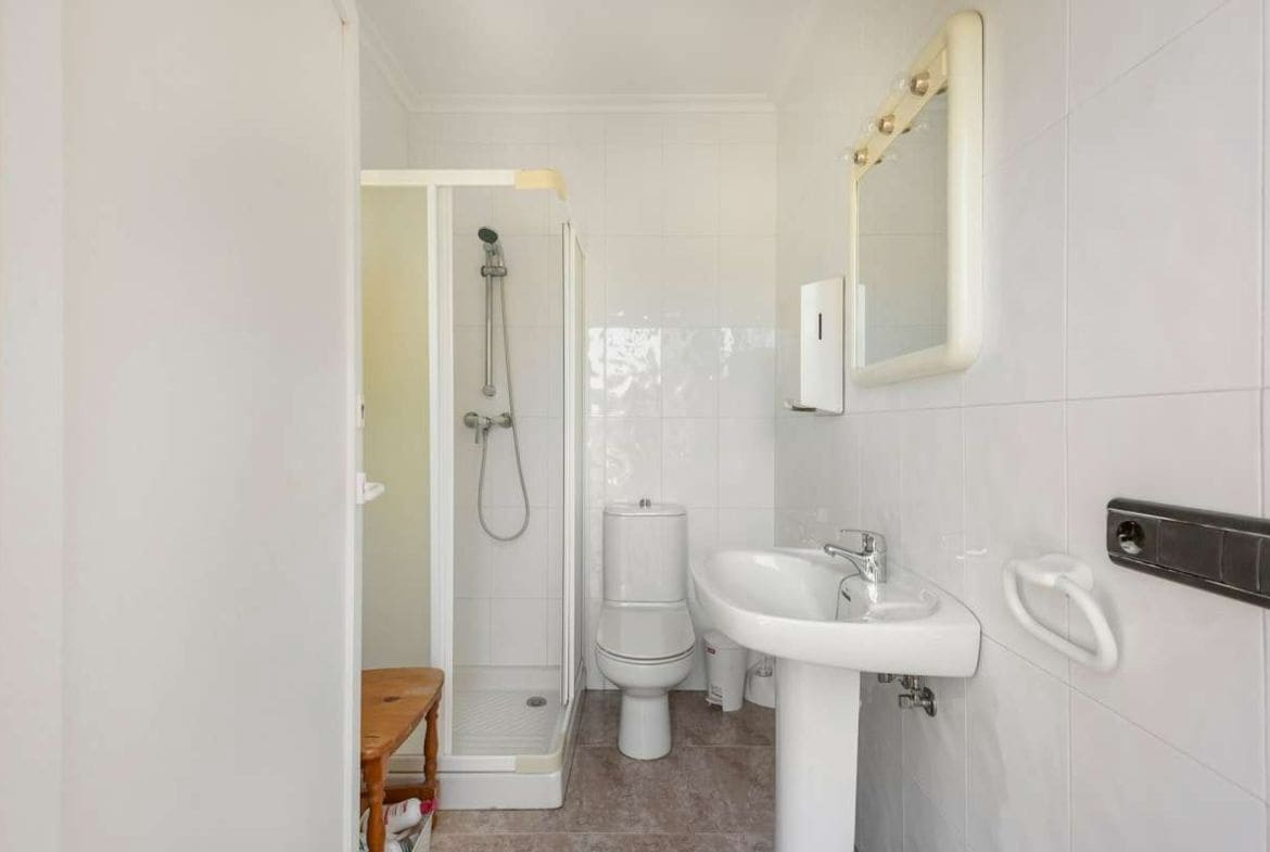 6 soverom Villa til salgs i Cabo Roig med svømmebasseng garasje - € 1 200 000 (Ref: 8685857)