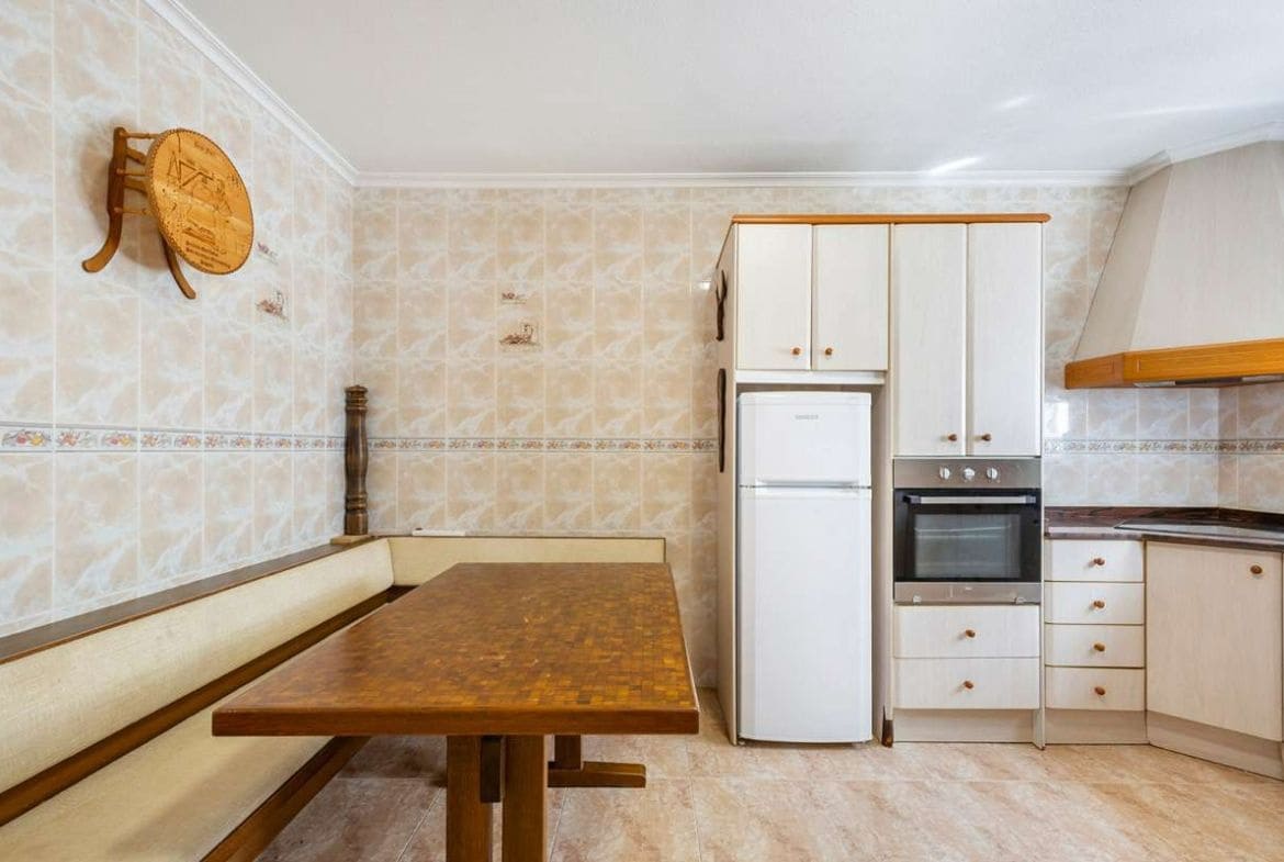 6 soverom Villa til salgs i Cabo Roig med svømmebasseng garasje - € 1 200 000 (Ref: 8685857)