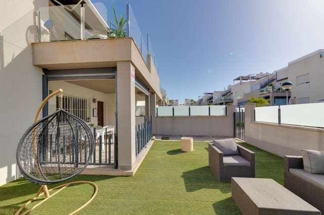 2 bedroom Bungalow for sale in Torrevieja with pool garage - € 255,000 (Ref: 8781141)