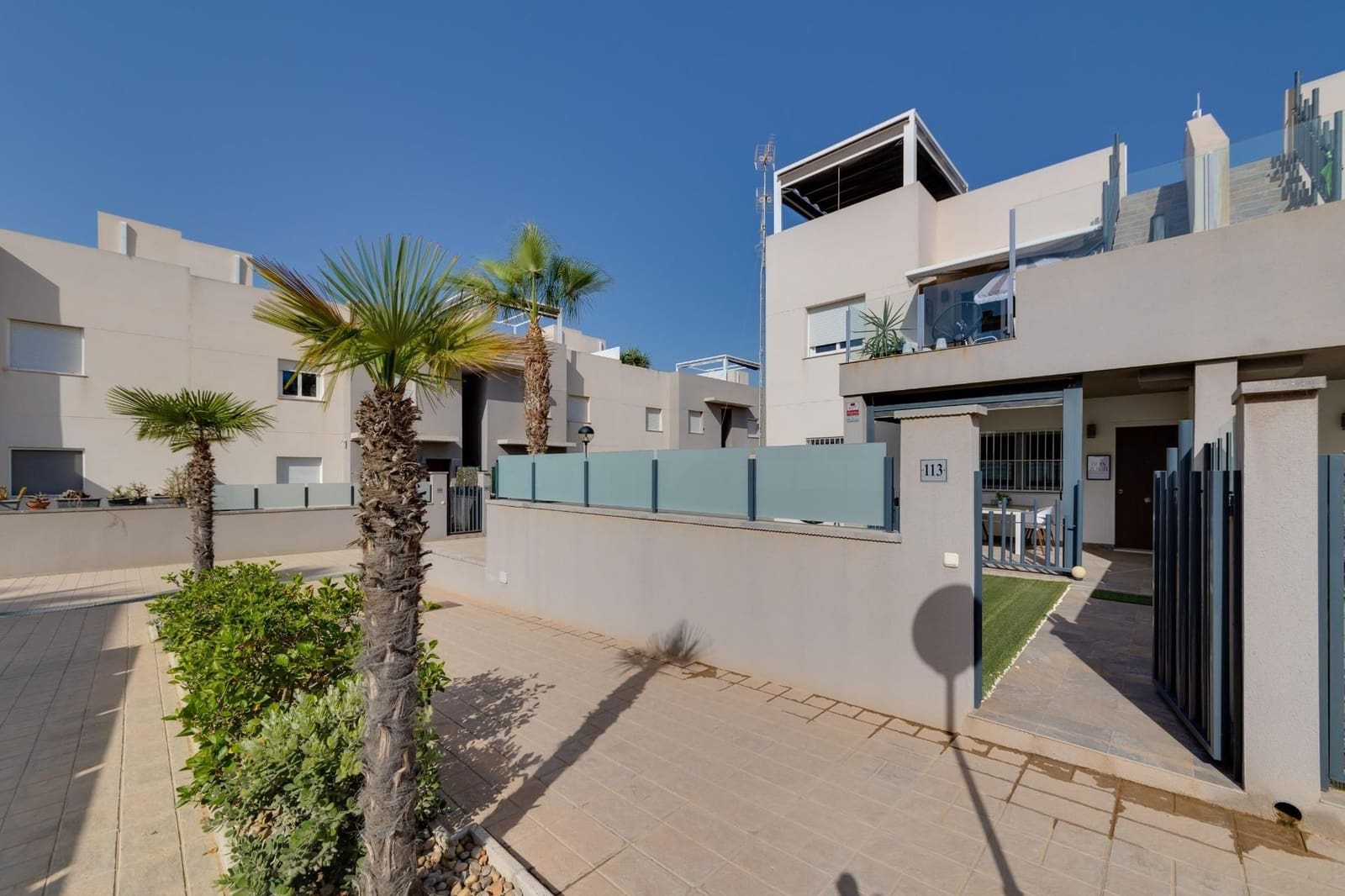2 bedroom Bungalow for sale in Torrevieja with pool garage - € 255,000 (Ref: 8781141)