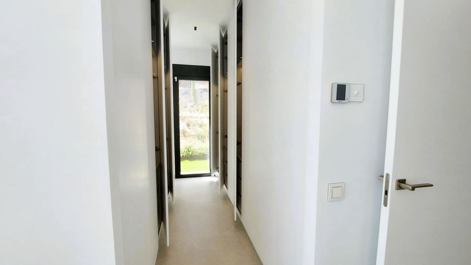 3 sypialnia Willa na sprzedaż w Orihuela Costa z basenem garażem - 1 150 000 € (Ref: 8783516)