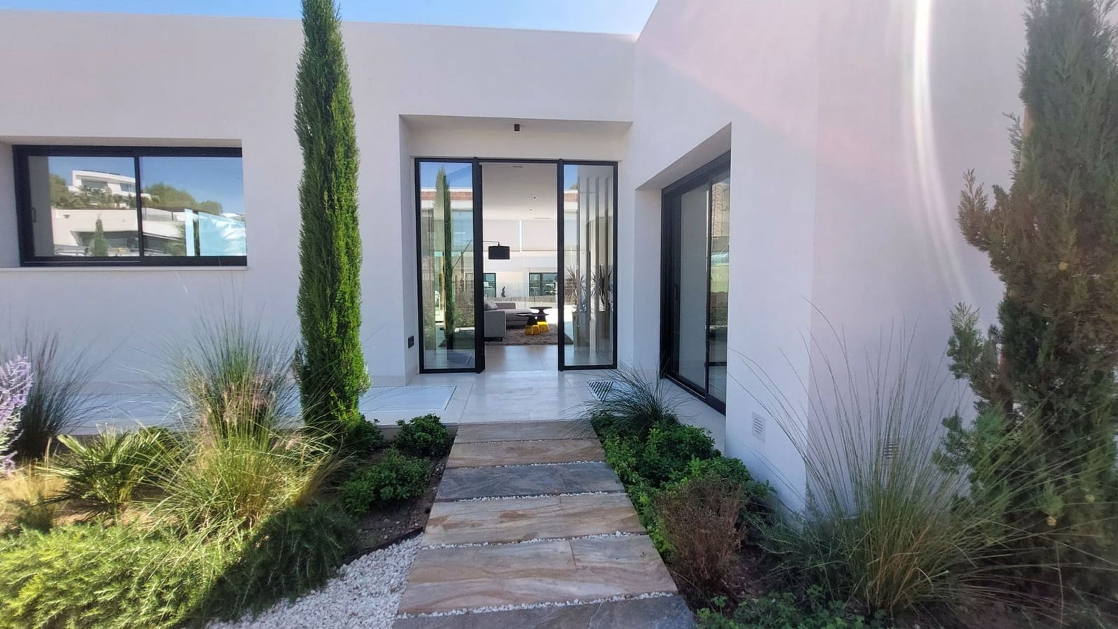 3 sypialnia Willa na sprzedaż w Orihuela Costa z basenem garażem - 1 150 000 € (Ref: 8783516)