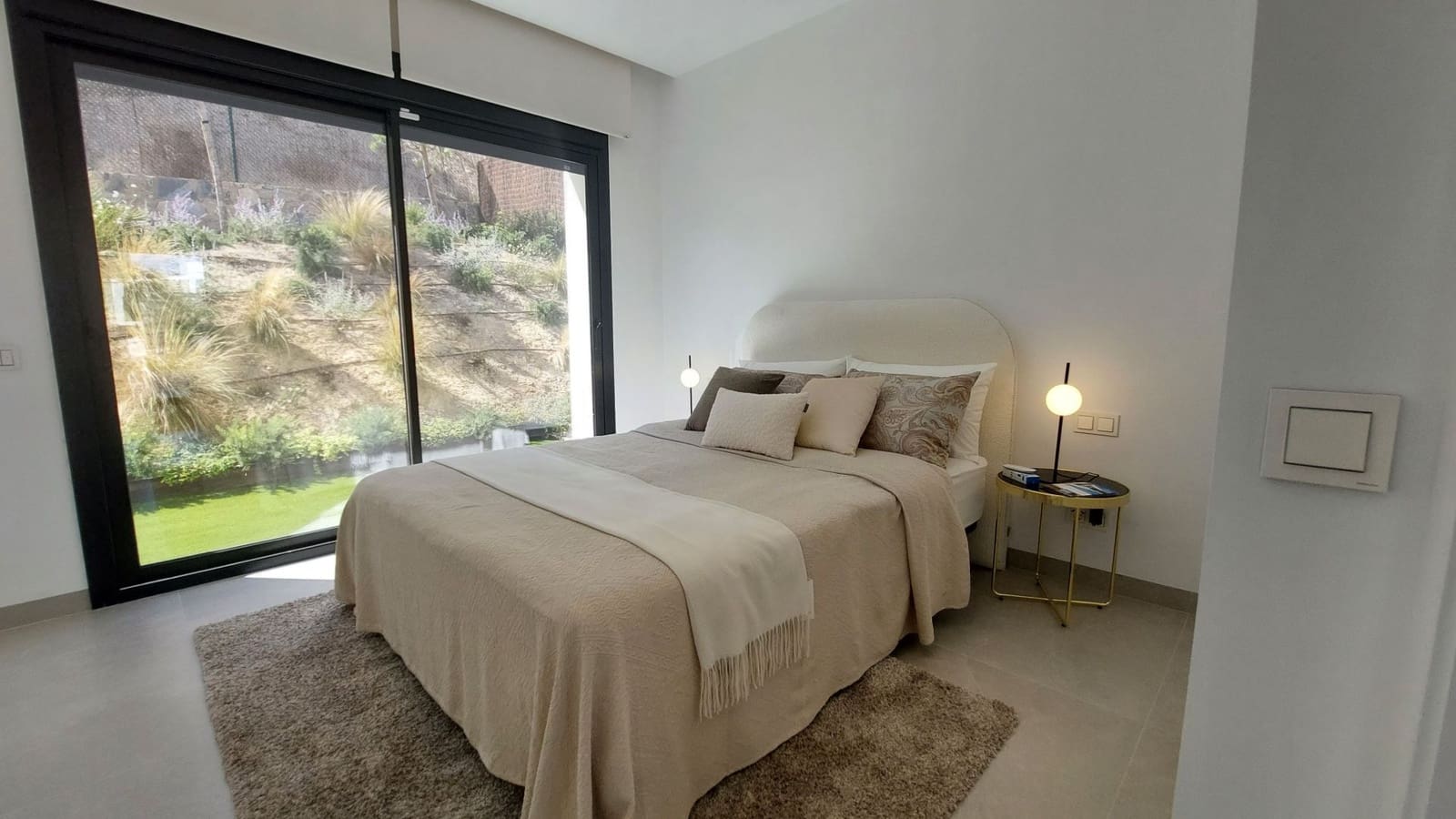 3 sypialnia Willa na sprzedaż w Orihuela Costa z basenem garażem - 1 150 000 € (Ref: 8783516)