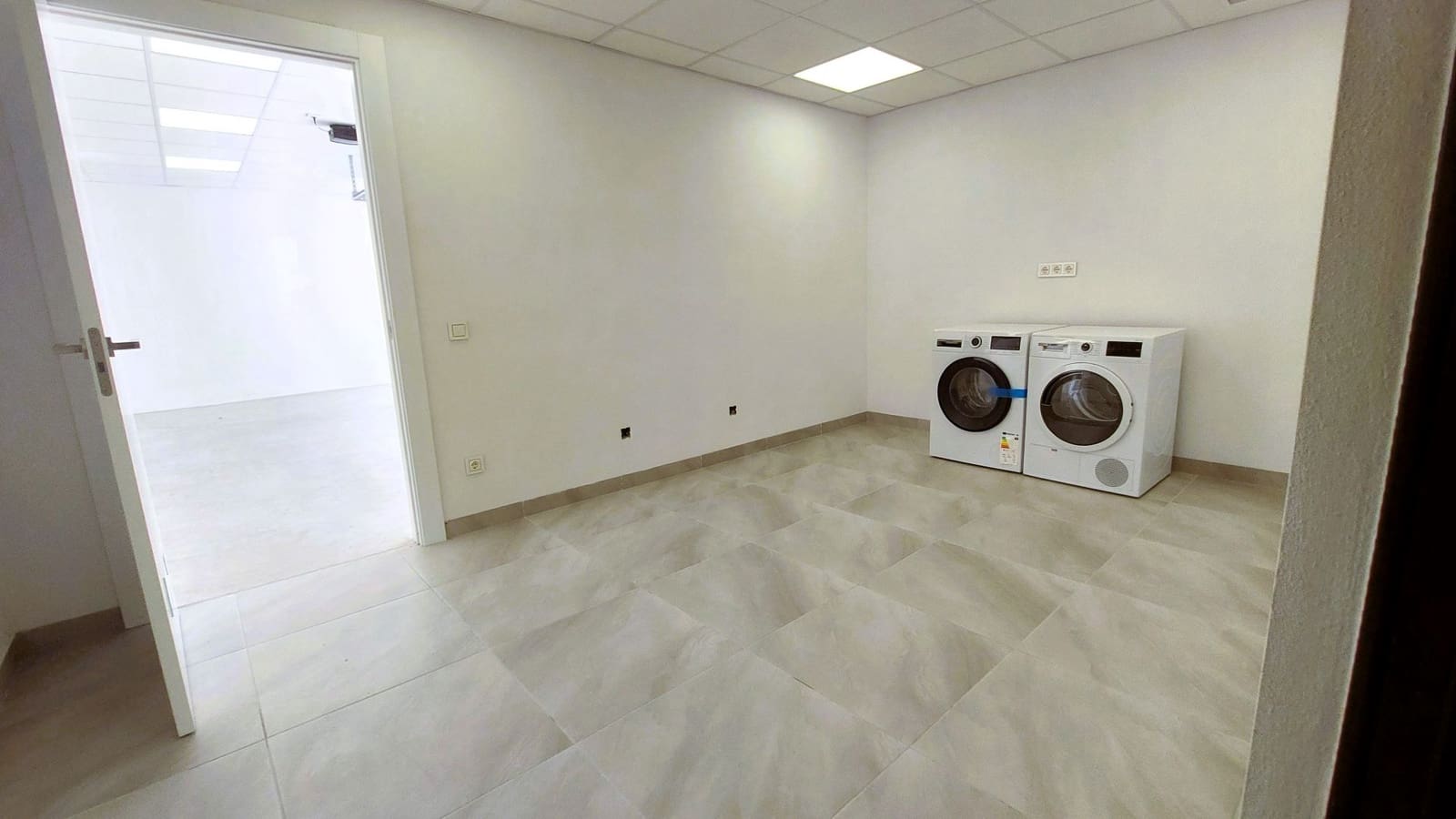 3 sypialnia Willa na sprzedaż w Orihuela Costa z basenem garażem - 1 150 000 € (Ref: 8783516)