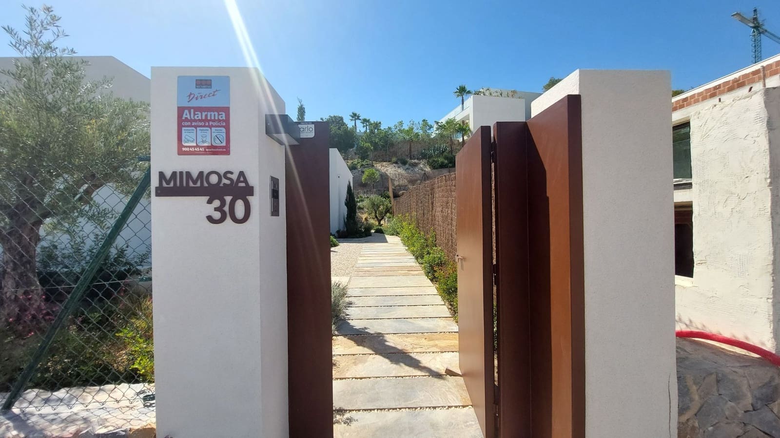 3 sypialnia Willa na sprzedaż w Orihuela Costa z basenem garażem - 1 150 000 € (Ref: 8783516)