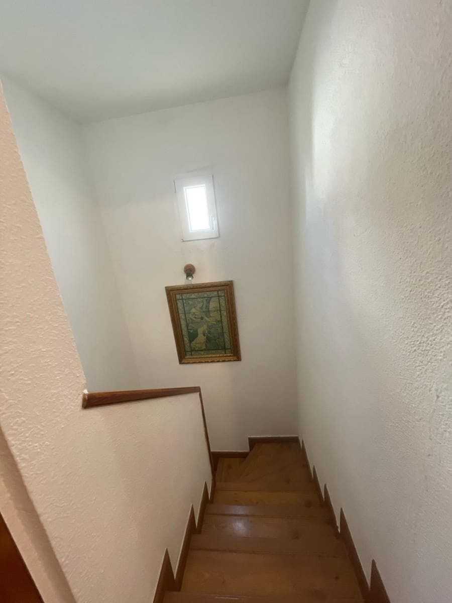 Bungalow de 2 habitaciones en Torrevieja en venta con piscina garaje - 179.900 € (Ref: 8907209)