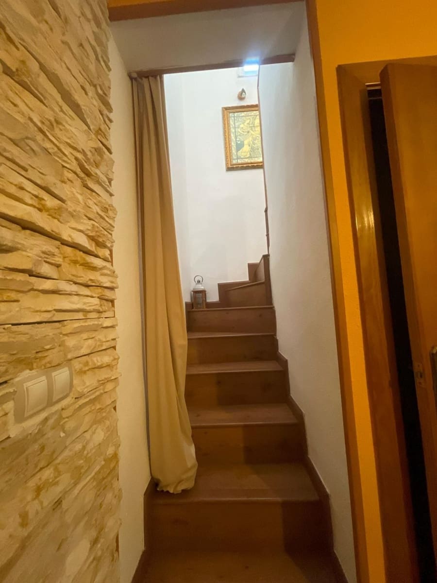 Bungalow de 2 habitaciones en Torrevieja en venta con piscina garaje - 179.900 € (Ref: 8907209)