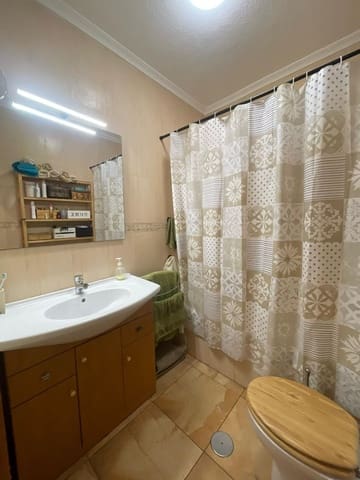 Bungalow de 2 habitaciones en Torrevieja en venta con piscina garaje - 179.900 € (Ref: 8907209)