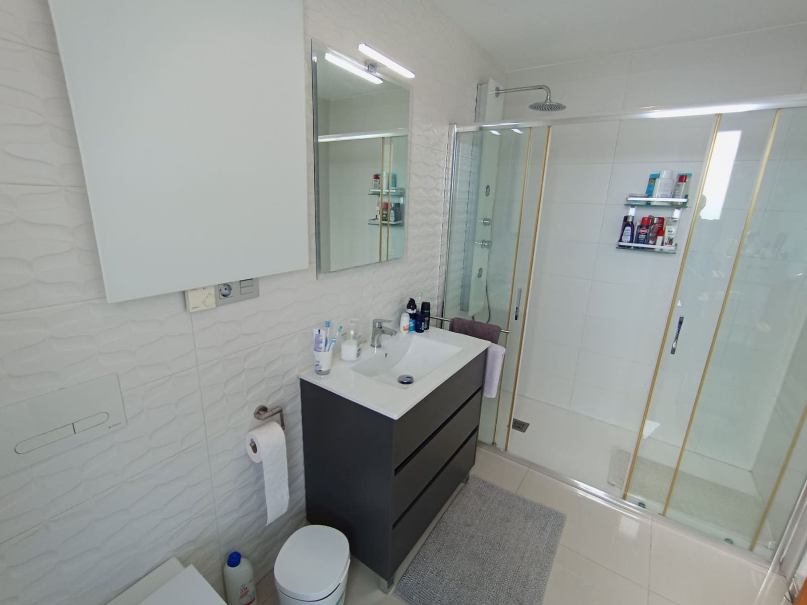 3 bedroom Villa for sale in Villamartin - € 435,000 (Ref: 8907214)