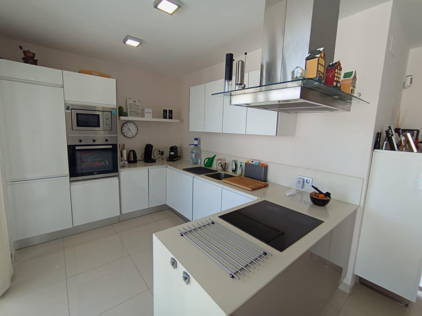 3 bedroom Villa for sale in Villamartin - € 435,000 (Ref: 8907214)